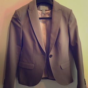 H&M beige skirt suit size 4